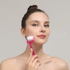 Массажёр для лица и зоны декольте «Барабан», 14 × 4,5 × 2,5 см, с шипами, цвет МИКС