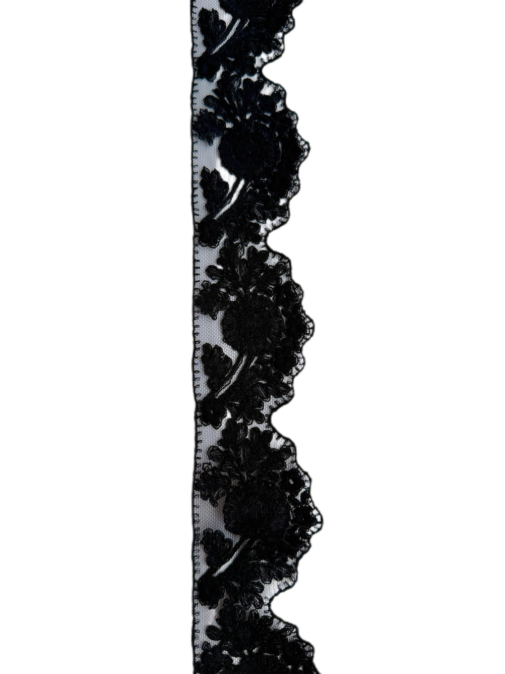 Кружево натуральное однотонное с вышивкой на мягкой сетке ш - 3-5см Франция 1м