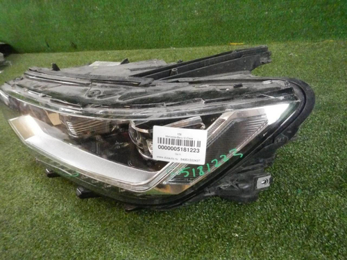 Битая Фара левая VW Passat B8 (2014-2020) LED