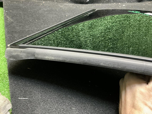 Форточка задняя левая GAC GS8 2 (2021-н.в.)