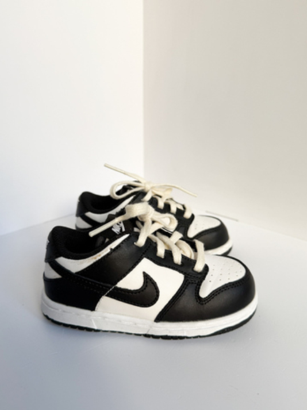 Кроссовки Nike, 25