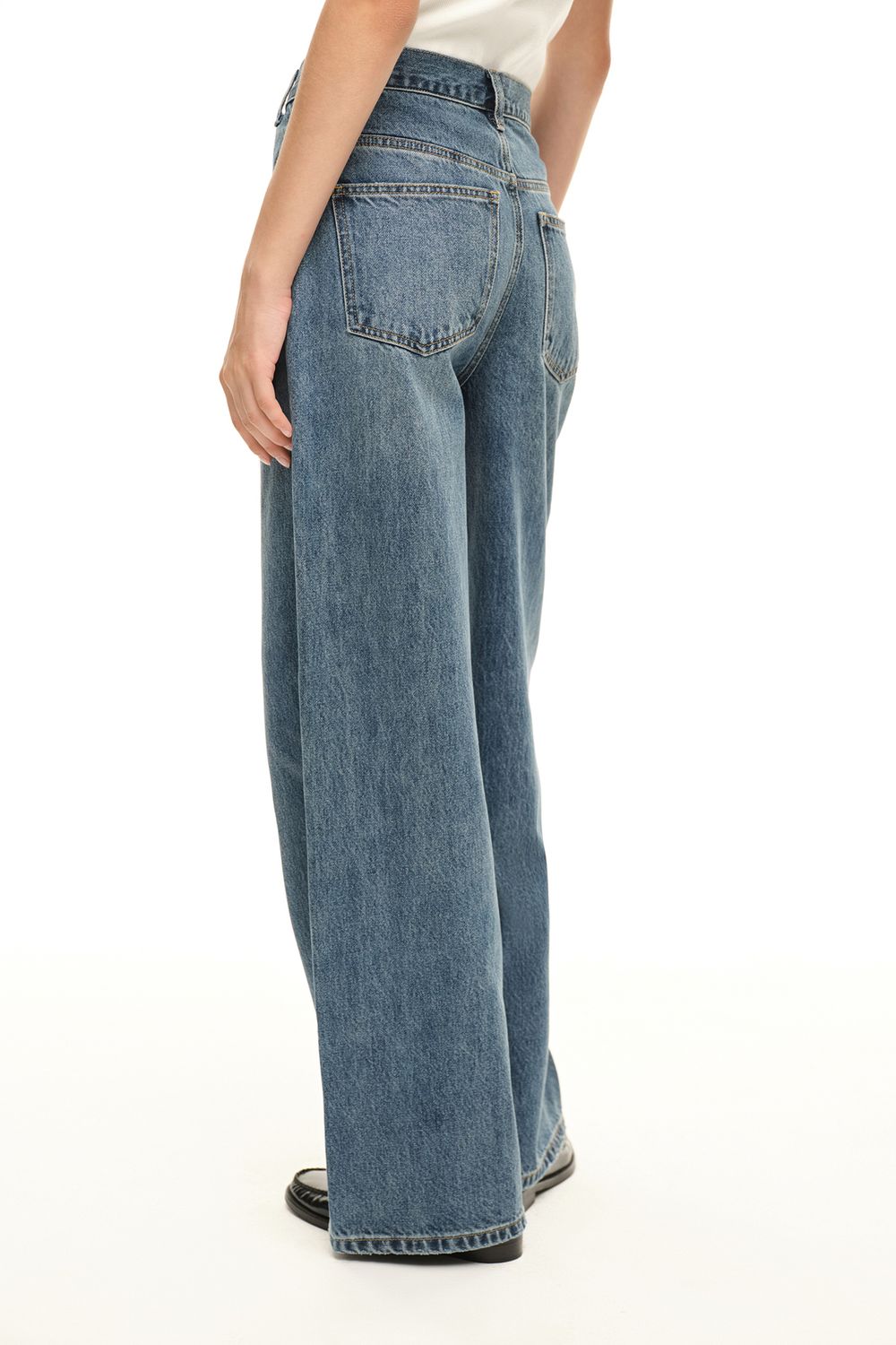 Джинсы с асимметричным поясом (OFFLine Jeans), синие