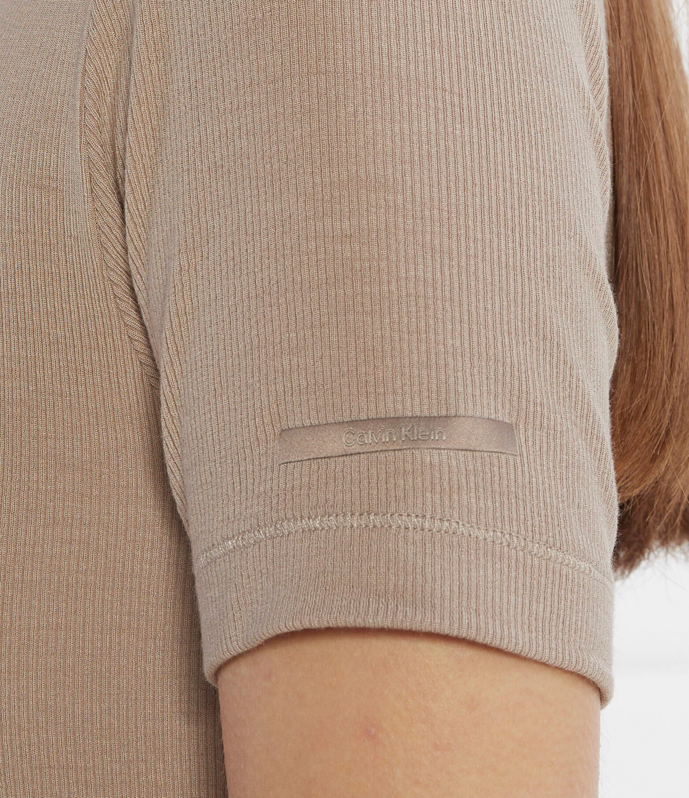 Футболка Calvin Klein - коричневый(K20K206404)