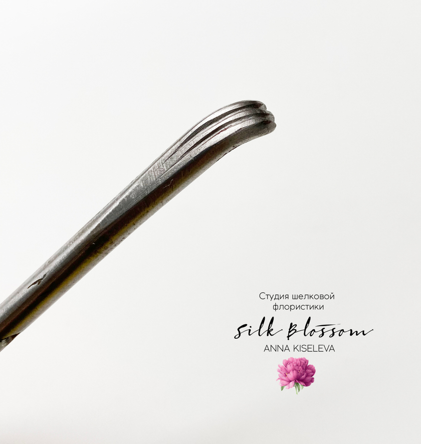 Японский нож с тремя прожилками