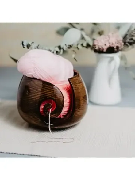 Держатель для клубка пряжи