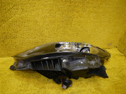 Битая Фара левая Nissan Qashqai J11 (2013-2019) галоген