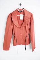 ПИДЖАКИ И ЖАКЕТЫ