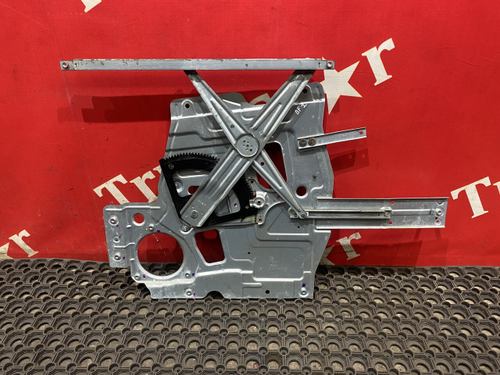 Стеклоподъемник левый 2023г