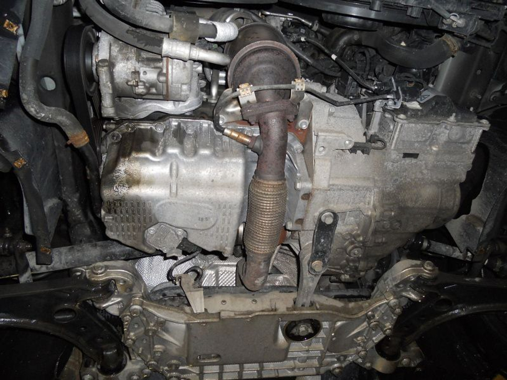 Защита картера двигателя, КПП (2 мм, сталь) для Skoda Octavia A5 (FL/Scout) 2008-2013 (V = 1.4; 1.4 TSI; 1.6; 1.8 TSI; 2.0TDi 4x4), Skoda Superb 2008-2016 (V = 1.4; 1.8; 2.0D; 3.6 AT/MT), SEAT Altea Freetrack 2007-2015 (V = 2.0 DSG), SEAT Leon II 2005-2012, Volkswagen Caddy (для а/м без штатного пред пускового подогревателя) 2004-2015 (V = 1.2 TSI; 1.6 MPI), Volkswagen Golf Plus 2004-2014 (V = 1.4; 1.6; 1.8; 2.0), Volkswagen Golf V 2003-2009 (V = 1.6; 1.4TSI; 1.8TSI), Volkswagen Golf VI 2008- Sheriff.02.1988