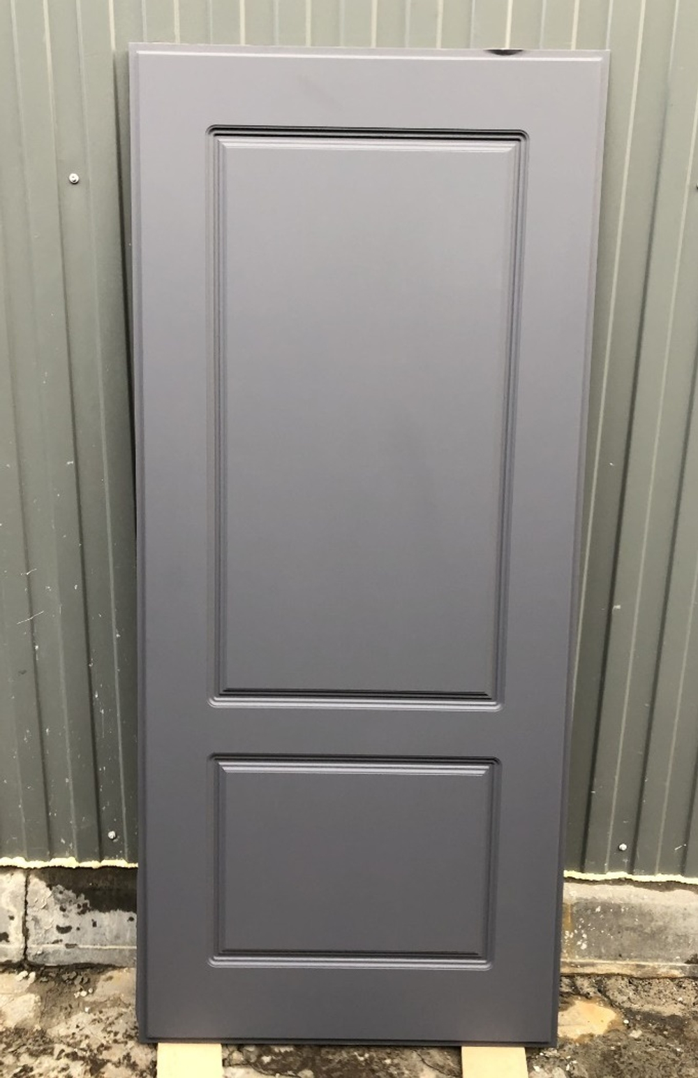 Входная металлическая дверь  с зеркалом RеX (РЕКС) 22 Бетон темный / ФЛ-117 Силк титан