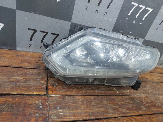 Фара левая Nissan X-Trail 3 (T32) 13-19 Б/У Оригинал 260604CC1C