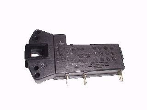 Блокировка люка стиральной машины Zerowatt/Candy