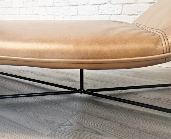 Кресло-кушетка Clivio Daybed, коричневая кожа