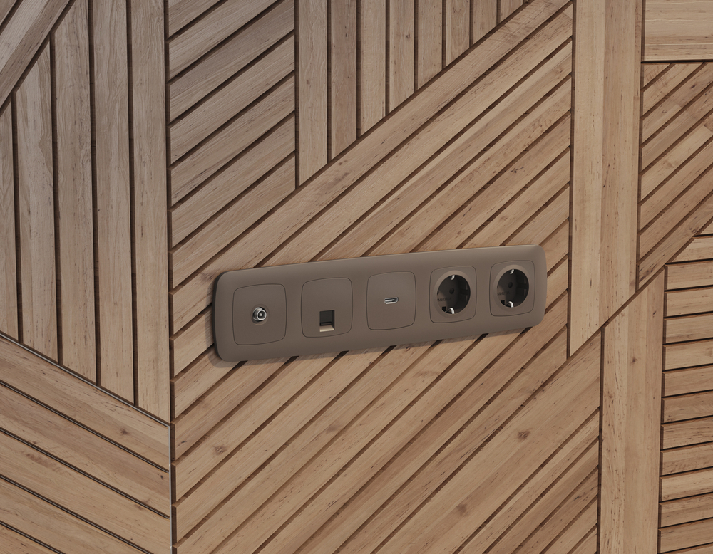 MO643010 Комплект механизма TV розетки оконечной OMEGA Темная бронза матовый 50-870 MHz 1dB QUANT (OP6430, VM202)