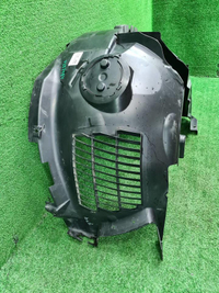 Подкрылок передний правый Jaguar F-PACE (16-нв)