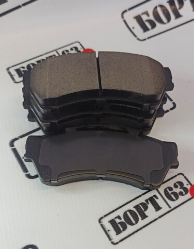 Тормозные колодки HI-Q SP1475 передние