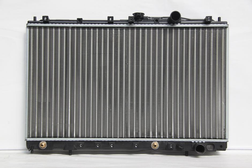 Радиатор охлаждения Mitsubishi Galant 7