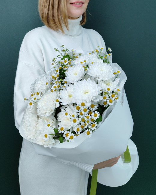 Букет из ромашки и хризантемы(00119)