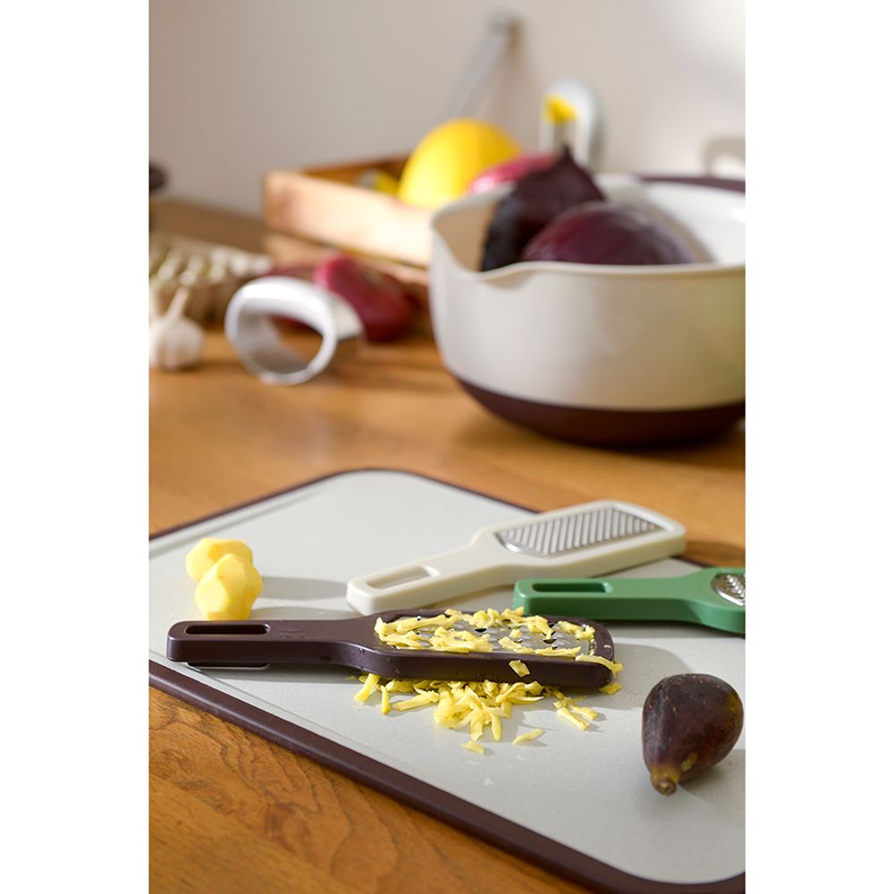 Доска разделочная из пшеничного волокна Homi, 44х30 см, светло-серая с темно-сливовым кантом