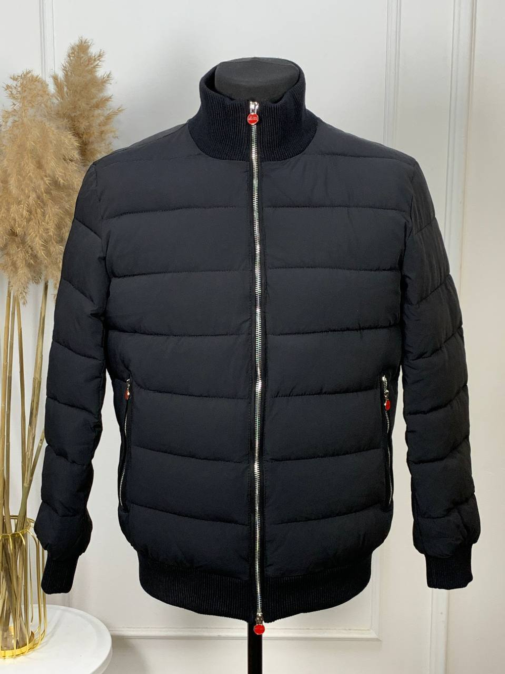 Пуховик Kiton