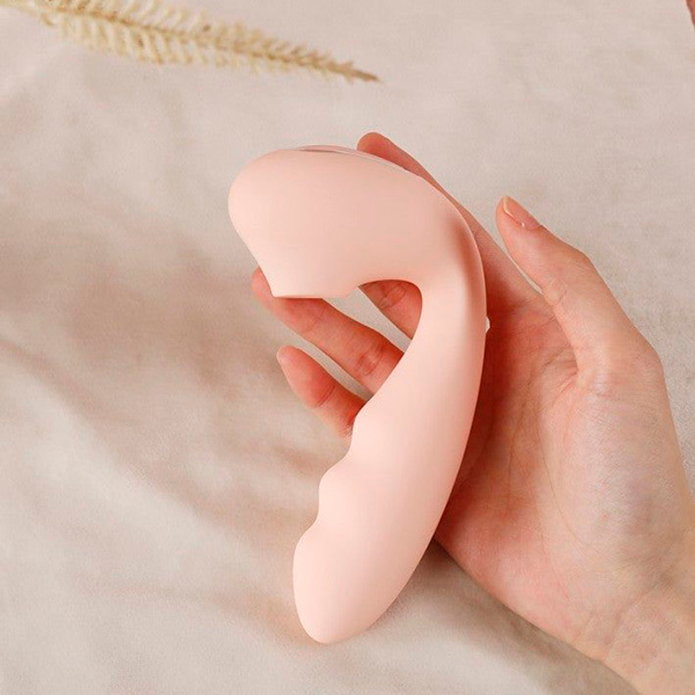 Нежно-розовый вибратор 13,9см с вакуумной стимуляцией и управлением через приложение BeYourLover Tara App Version TX218A