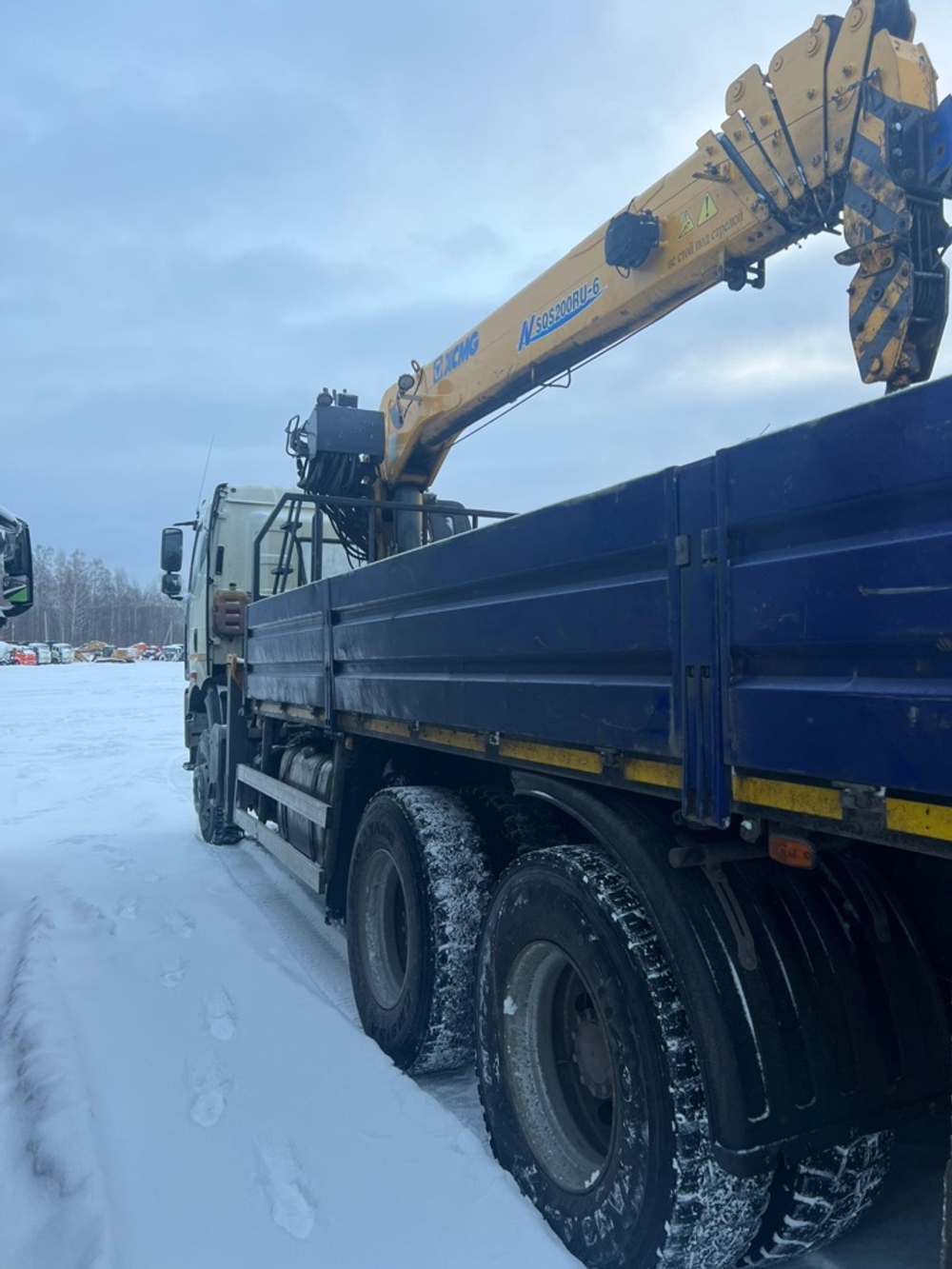ПК ЮБО-СУМОТОРИ 4591* на шасси FAW CA 3250 6x4 Бортовой с КМУ 4591А0 (Дизельный, 8,6 л, 375 л.с., МТ