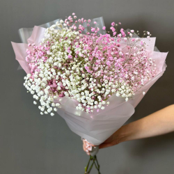 Нежное букет гипсофилой