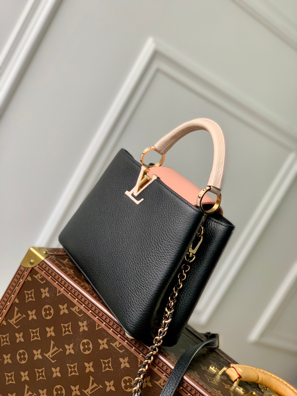 Louis Vuitton Capucines BB