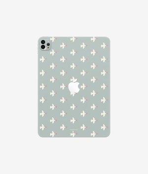 Виниловая наклейка LOVE CARRIER для iPad