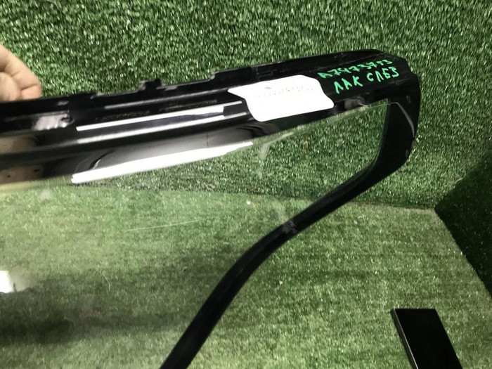 Стекло фары левое Range Rover Vogue 4 L405 (17-22)