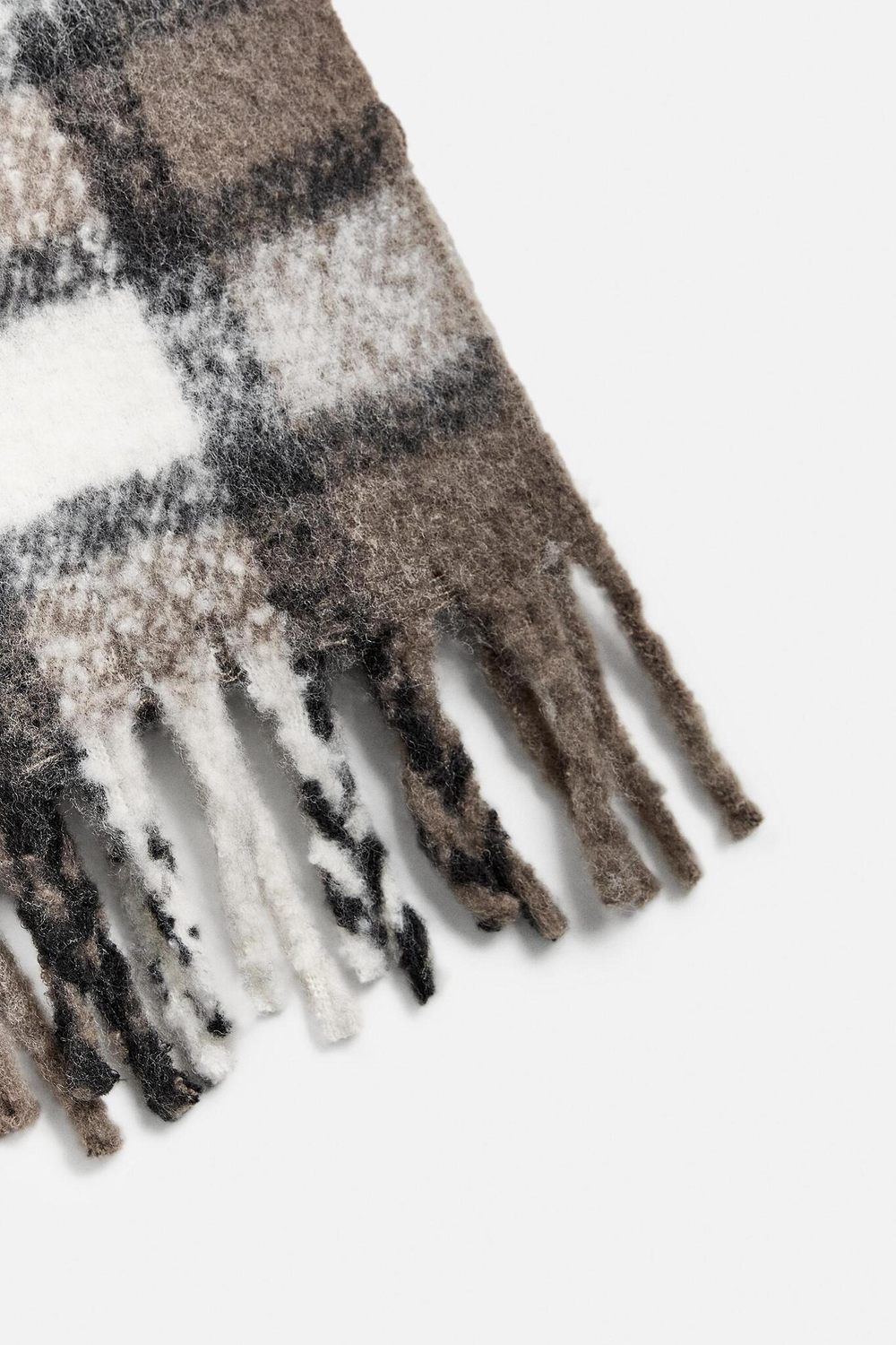 ZARA ШАРФ ИЗ РЕЛЬЕФНОЙ ТКАНИ В КЛЕТКУ, СЕРОВАТО-КОРИЧНЕВЫЙ