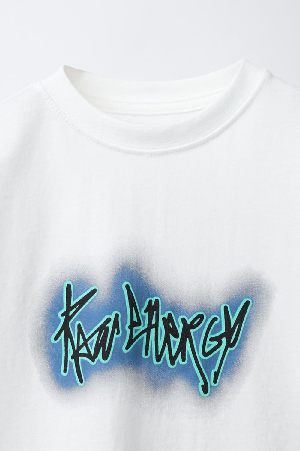 ZARA ФУТБОЛКА С НЕОНОВОЙ НАДПИСЬЮ, БЕЛЫЙ