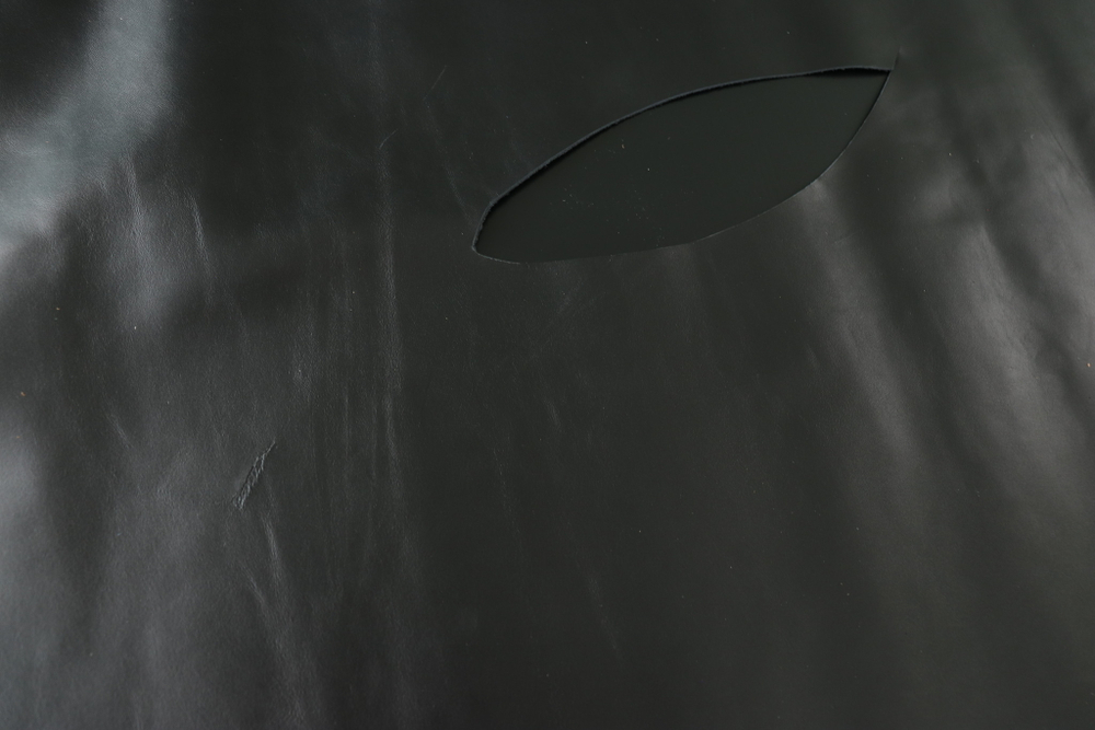 Уценка: 0,9-1,2 Кожа Подкладочная Лотос Черный 182 дм²