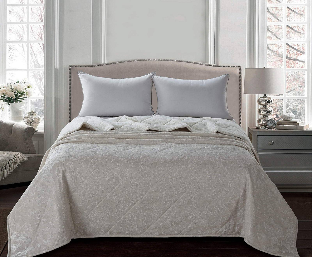 Покрывало 160х220 Sofi De MarkO Ингрид молоко