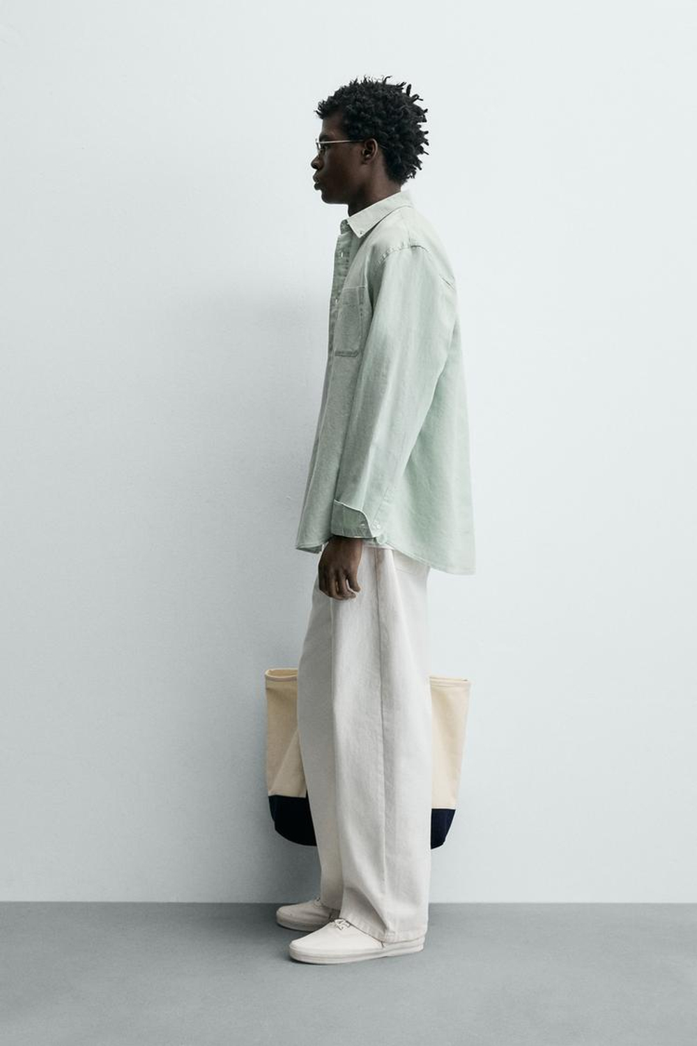 ZARA РУБАШКА КЛАССИЧЕСКОГО КРОЯ ИЗ ЛЬНА И ХЛОПКА, ВОДЯНИСТО-ЗЕЛЕНЫЙ