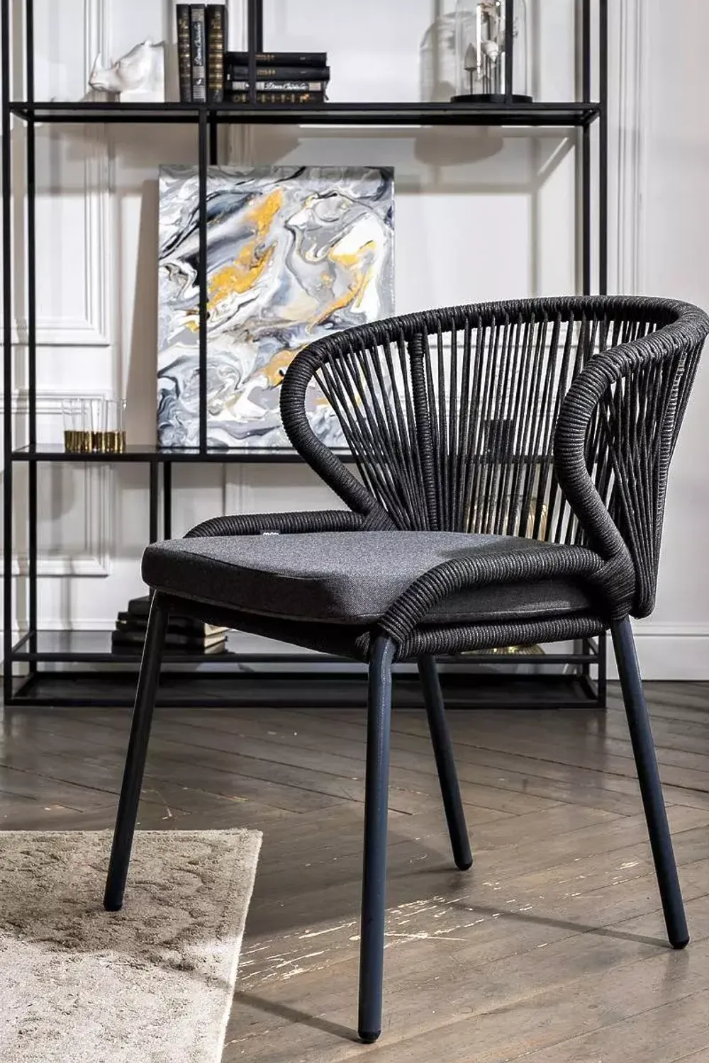 "Венето" обеденная группа на 4 персоны со стульями "Милан", каркас темно-серый, роуп темно-серый