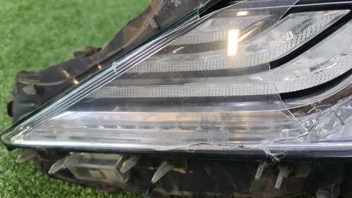 Битая Фара левая Toyota Camry XV70 (2017-2021) LED