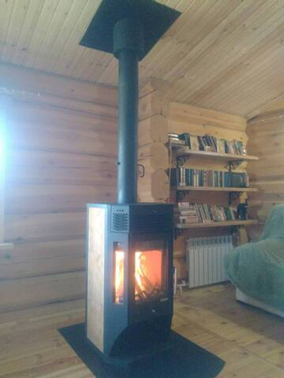 Стартовый комплект дымохода КПД чёрный D150 мм (сталь 2 мм) для подключения печи-камина через потолок