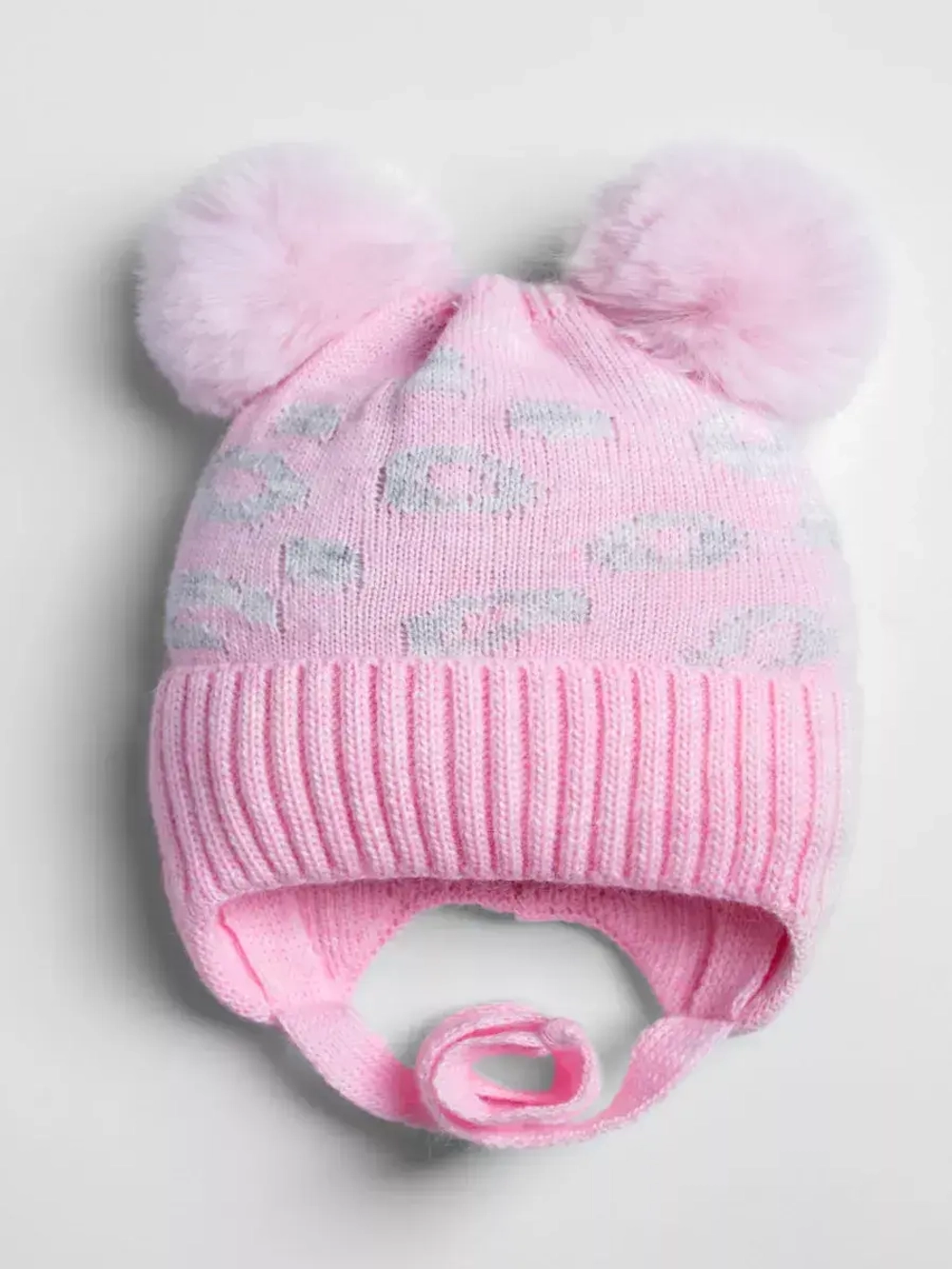 Шапка для девочки зимняя с помпонами на завязках