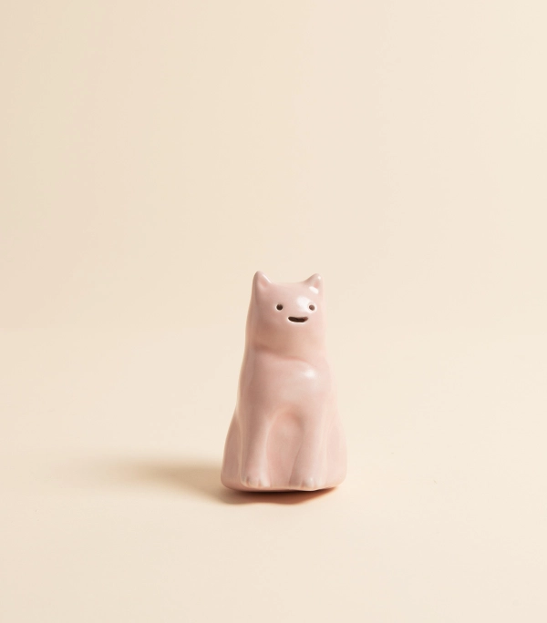 Крючок-скульптура — Маленький кот, розовый | vaya.for.fun