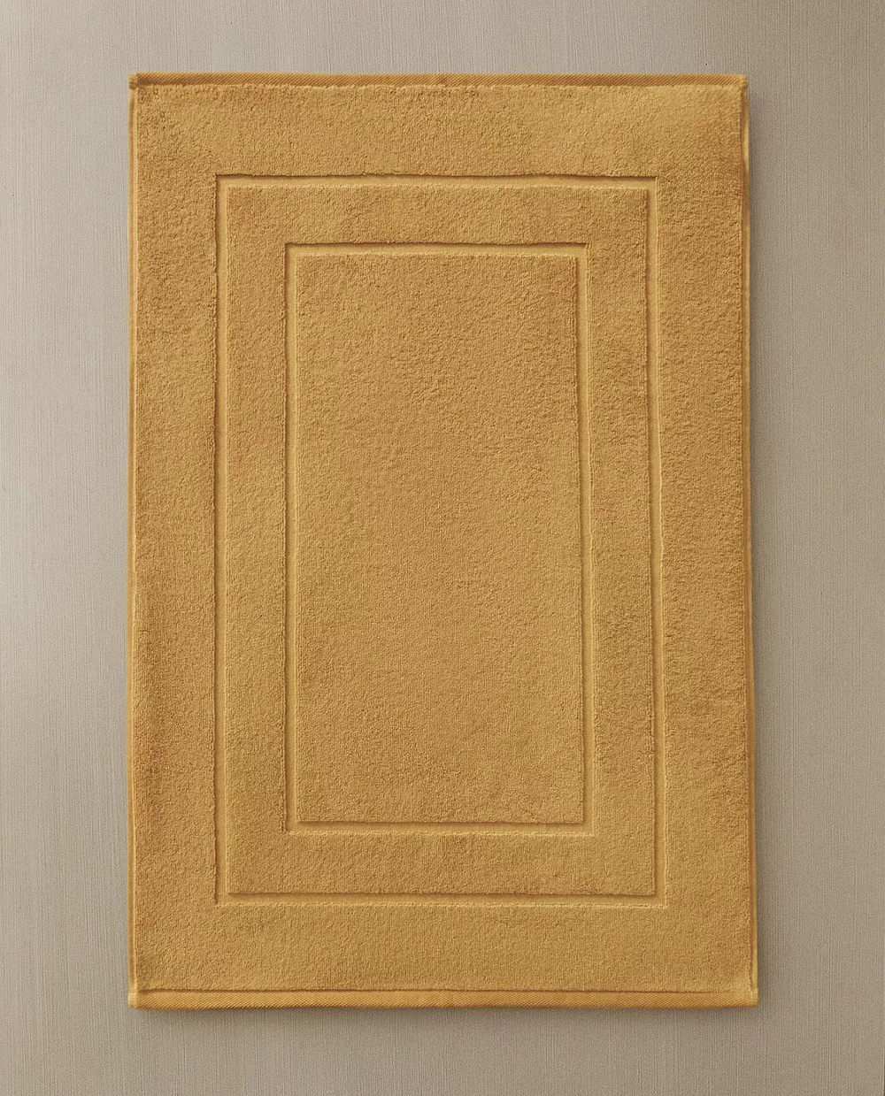 Zara Home - Нескользящий коврик для ванной из хлопка, горчичный, 55x80 см