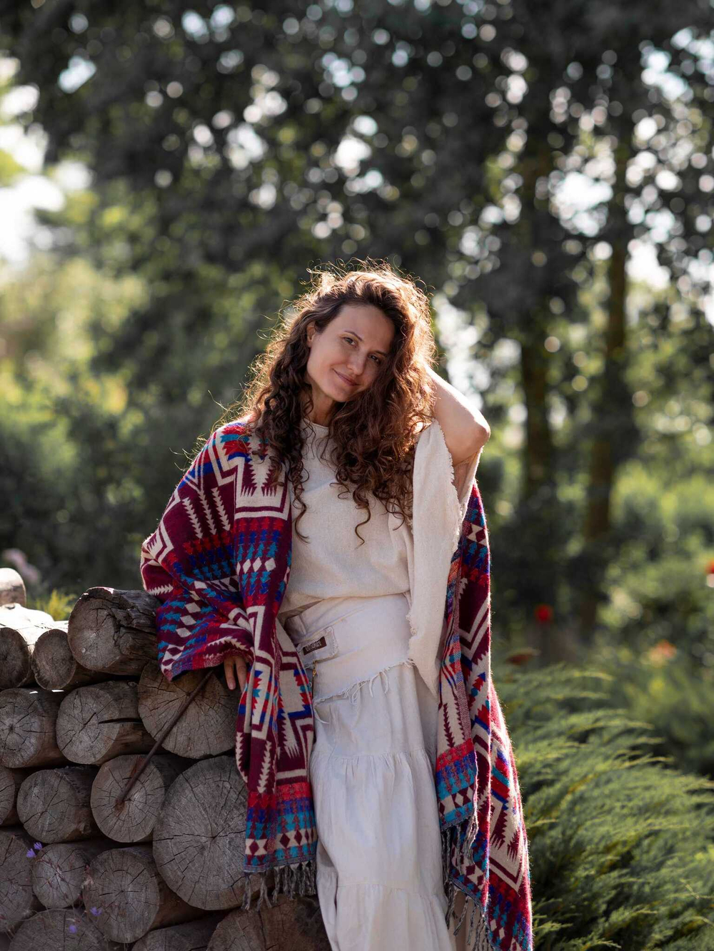 Палантин теплый с орнаментом Навахо