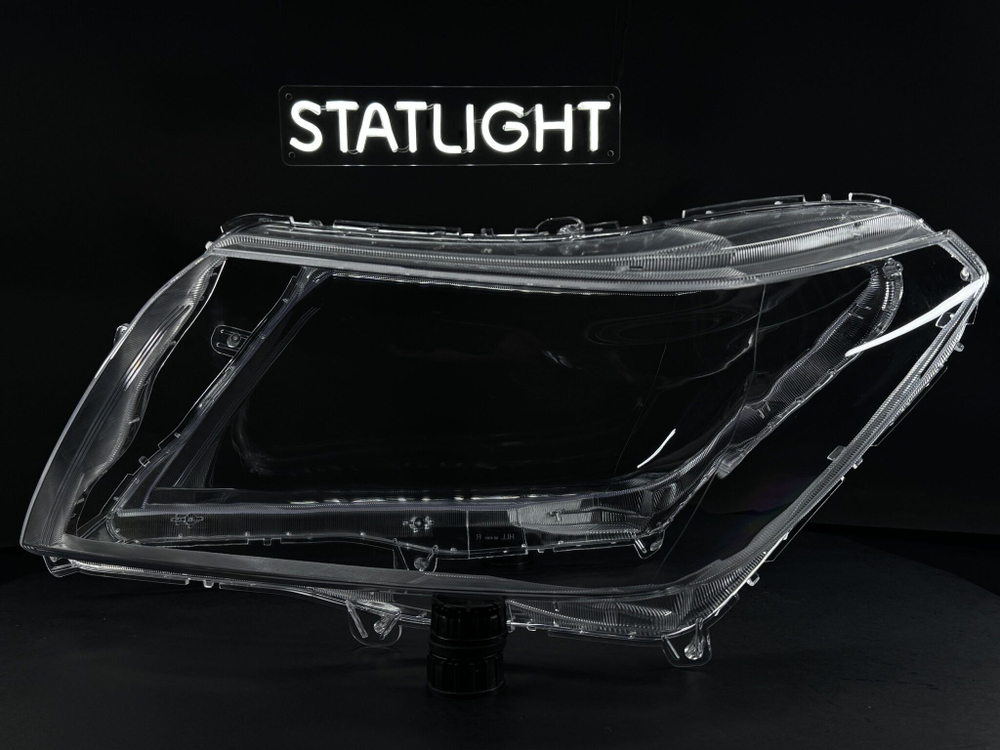 Комплект стекол Nissan Navara Frontier 2014-н.в.