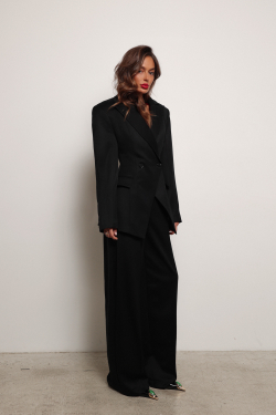 Жакет приталенный черный