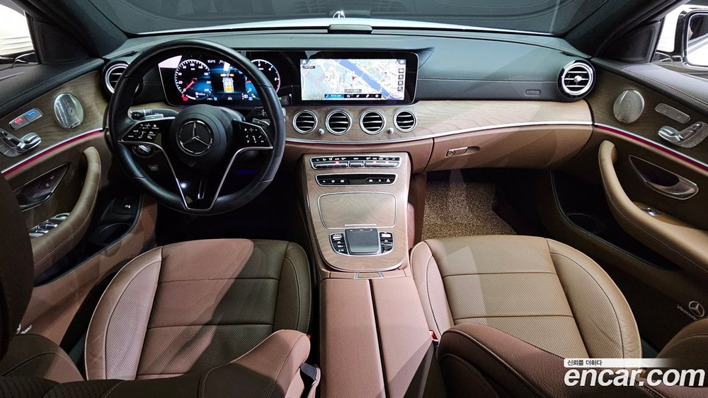 Mercedes-Benz E-Class W213 E220d 4MATIC Exclusive (01.2022)