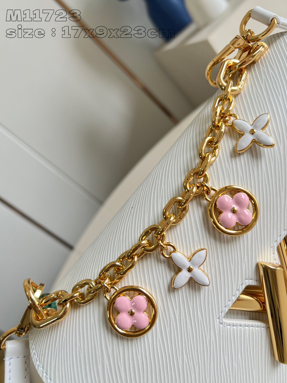 Louis Vuitton Twist MM