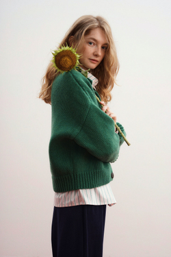 Кардиган на пуговицах с отложным воротником из мериноса зеленого цвета