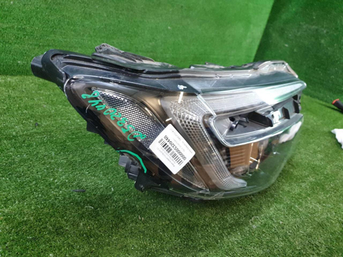Битая Фара правая Honda Pilot 3 (2015-2018) LED