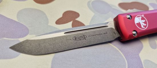 Автоматический нож Microtech MT_121-13RD Ultratech S/E, алюм. рук-ть красная, клинок M390, бронз. стоунвош