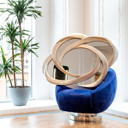 Настенное зеркало Вуаля Объект мечты